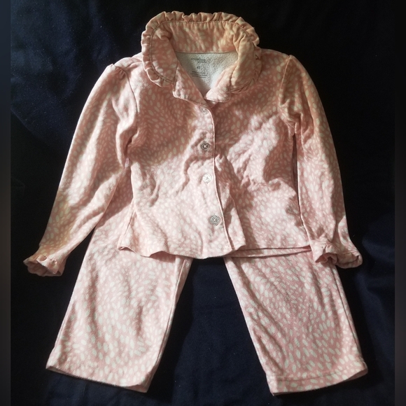 Carter's Other - Cute dotted pink Carters kids pj set